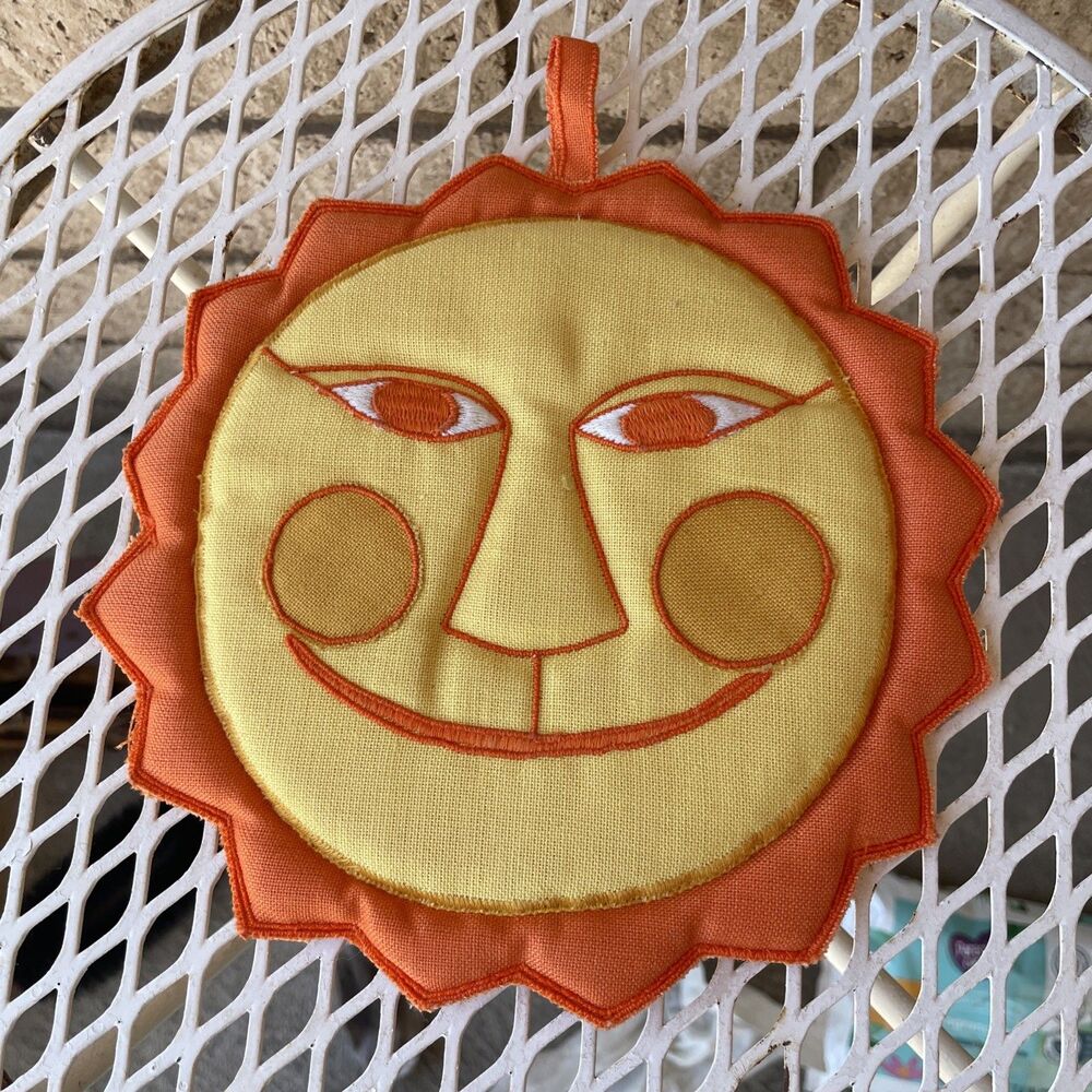 Sunny Morning Potholder Mid Century Vintage Handmade Smile Face EUC